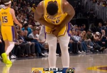 神仙打架！东詹齐迎里程碑无缘15分逆转 约基奇三双9失误中关键球