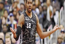 文班：全员得分靠无私分享球，打季后赛对我来说仍是一个梦想