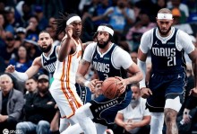 传球变神仙球！库明加全场长传意外入网，老鹰大胜独行侠