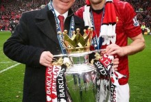 曼晚介绍曼联助教伍德盖特：与卡里克长期合作，很受球员欢迎 - 体坛快讯 - 体育盛宴厅