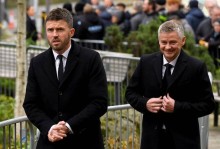 曝卡里克不受曼联名宿待见原因！斯科尔斯暗讽，唯一盟友被困迪拜