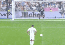 足坛一夜动态：皇马1-1战平 姆巴佩流血未判点球 热刺跌入降级区