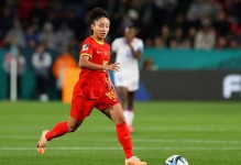 中国女足VS澳大利亚首发：换6人冲决赛！张琳艳先发 王妍雯替王霜