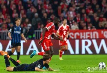 拜仁掀翻伯纳乌！别再跟风黑姆巴佩了，没他皇马早凉了