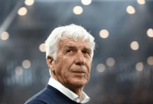 小法：加斯佩里尼赛后没握手？即便输球或不满你也得尊重对手