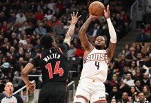 太阳末节崩盘遭猛龙终结4连胜 格林布克合砍65分英格拉姆36+7