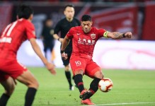 中超裁判甘树然开文体公司引发合规争议，李璇：确实有隐患