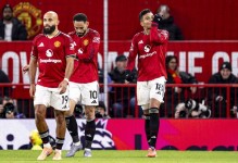 青木一情况下夏窗必转会，曼联至少分40%！马赛欲用交换球员规避