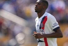 成熟、开朗、蜕变……登贝莱如何成为巴黎更衣室的领袖