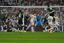 欧冠：皇马淘汰曼城！18岁“新魔笛”连续首发赛后直呼像做梦