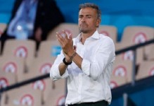 恩里克：球员担心受伤影响世界杯？难道要为此让球员们休息吗