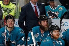 科瓦奇：斯文松带伤上场；雷贾尼得买几个甜甜圈之类的庆祝下