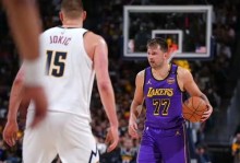 约基奇：湖人是一支很难击败的对手，我们靠关键防守赢下比赛