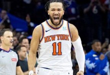 麦科勒姆超远神仙球绝平超时！布伦森末节爆发，尼克斯险胜老鹰