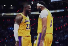 雷迪克：同样都是41岁，看着詹姆斯我感觉自己就是个失败者