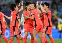 神奇13-0，进8强！中国女足出线后，2个好消息传来，进四强更容易