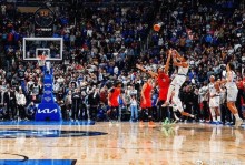 【现场】魔术背水一战击退活塞，班凯罗轰31分