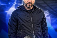 多位业内人士：热刺的球员要勇敢点，希望德泽尔比能激励球员 - 体坛快讯 - 体育盛宴厅