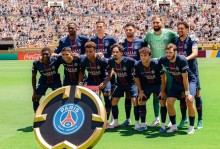 “我响应巴黎 ultras 组织的号召，今晚球场氛围要与球员水平匹配！”——《100%巴黎圣日耳曼》专栏