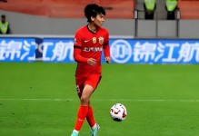 李新翔：想成为大家相信的球员；第一笔工资直接转给家里了