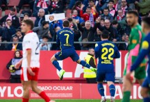 【早报】巴萨吞红不敌马竞，巴黎主场完胜利物浦！