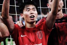 争议！国少助教推搡16岁留洋新星+追着骂 球迷愤怒：严惩+开除他