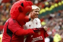 王勤伯：大巴黎专杀英超！7连不败6胜1平