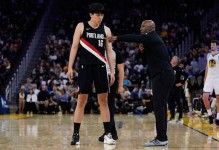 轰28+13碾压祖巴茨！22岁克林根迎生涯之夜太出彩 杨瀚森望尘莫及