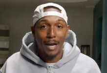 连续得分20+纪录险终结！SGA：我不在乎这些，赢球才是一切