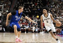 鹈鹕创队史纪录大胜独行侠 状元PK锡安27分弗拉格21+7+8