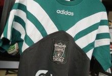 利物浦发布95/96赛季复古球衣，麦克马纳曼、福勒出席活动