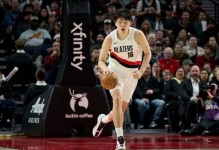 杨瀚森半场燃尽轰16分！下半场奠定防守追分，但挖坑太大无缘晋级