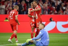 【欧冠】凯恩脚下拉提琴！拜仁总分10-2淘汰亚特兰大