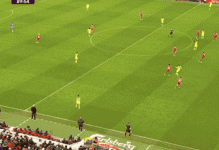 足坛一夜动态：利物浦1-1热刺！曼联3-1维拉 巴萨5-2飞翼戴帽