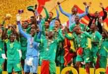 2个月后改判非洲杯冠军！球迷骂爆：耻辱+腐败，非洲足球永难进步