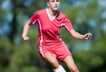 马金：萨福诺夫再次证明了自己，有这样让人放心的门将很重要