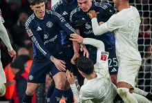 阿森纳小将足总杯遭“停赛杀”！只因前两场太“吃牌”