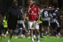 曼联战利兹联利马确定复出，卡里克已定阵容！马奎尔处罚下周公布