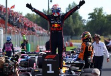 维斯塔潘：现在的规则不是真正的赛车，这样下去会毁了这项运动