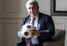 拉波尔塔：希望会员们再次信任我；会为巴萨现在这些球员疯狂