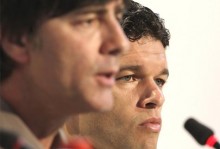 巴拉克：不认可勒夫当年做法，我在德国队效力十年应给我一份体面