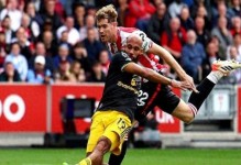 姆伯莫：很喜欢和弗兰克合作；托尼可能是世界最佳点球手之一