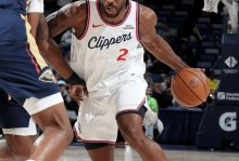 遭18分逆转吞三连败！小卡末节0分求胜欲骤降 轰25+8尴尬延续纪录