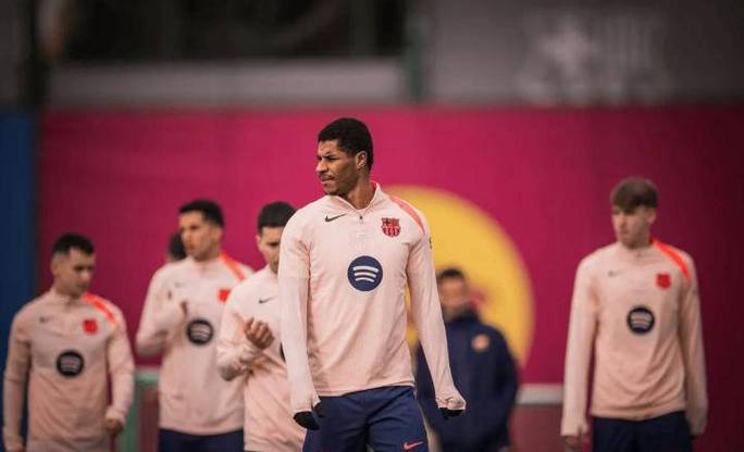 年薪900万！巴萨愿意续约29岁后卫：2年合同 要求大幅降薪