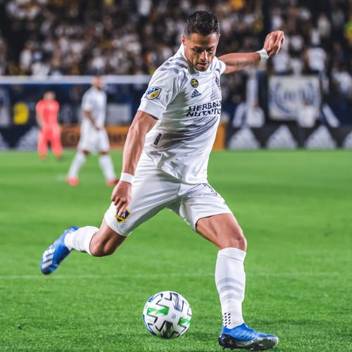 ESPN：墨西哥前国脚贝拉将牵头收购美职联洛杉矶队约6%股份