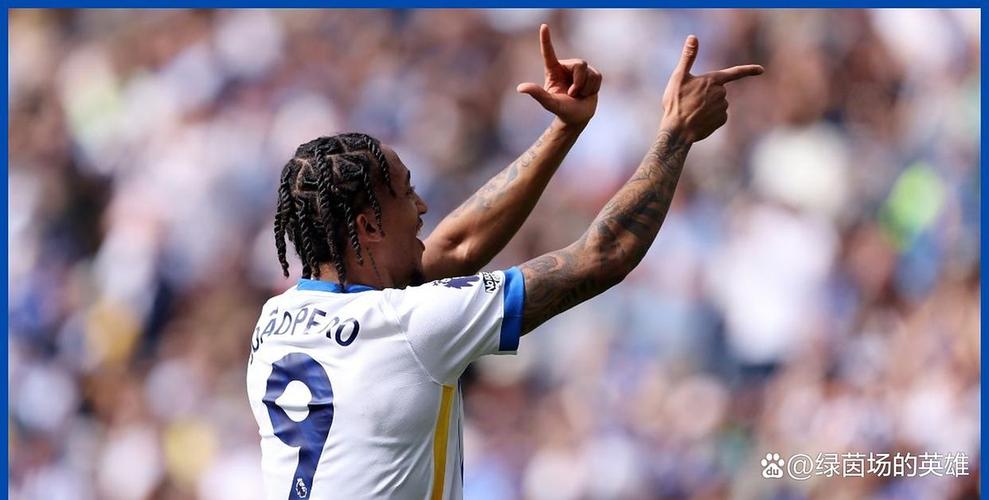 加纳乔：佩德罗是顶级前锋，我把球传给他是因为希望他戴帽