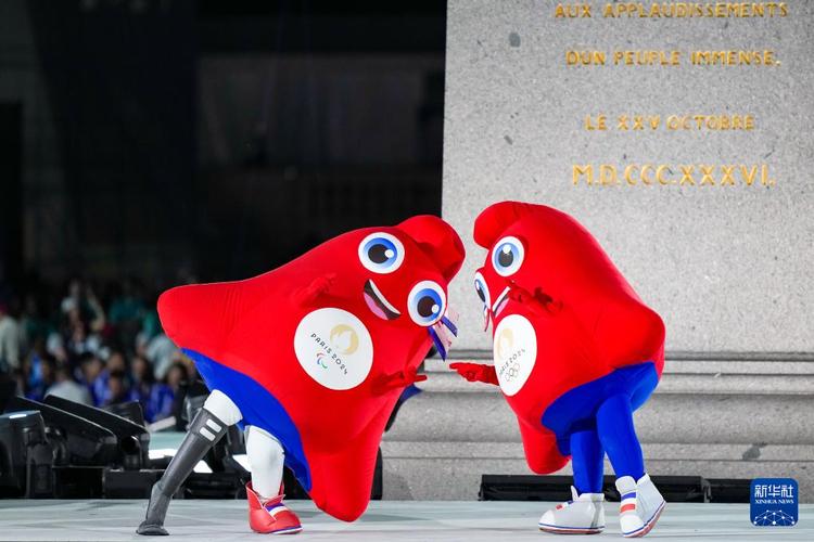 遭10国强硬抵制！俄罗斯正式重返奥运：挥国旗亮相冬残奥会开幕式