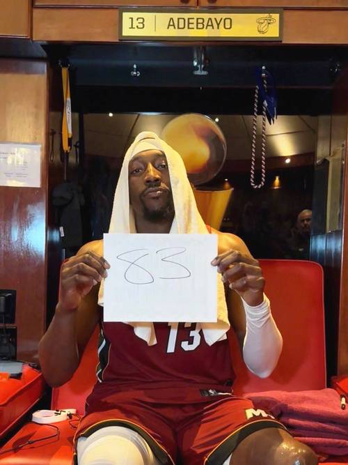 轰83分引大吵！徐静雨拿科比洗白阿德巴约，杨毅这波怒喷太解气！