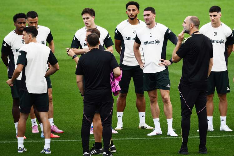 赛后图多尔说了啥？索兰克：我去做兴奋剂检测了不在更衣室