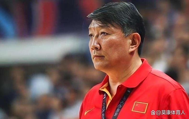 输比利时发布会！宫鲁鸣直指内外线差距，强调学习与总结！